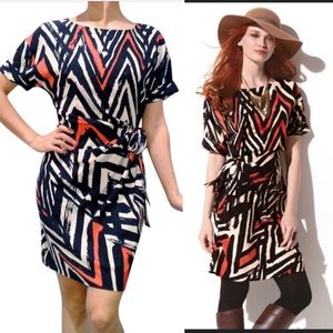 Chevron print knee-length Dress